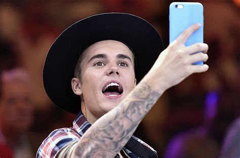 Justin Biebers Naked Butt Has Made Its Instagram Debut 